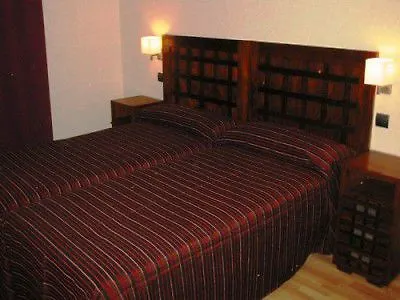 Husa Wuppertal Hotel 2*
